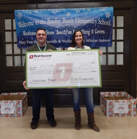 First Financial Foundation Awards Classroom Grant to Bradley Beach